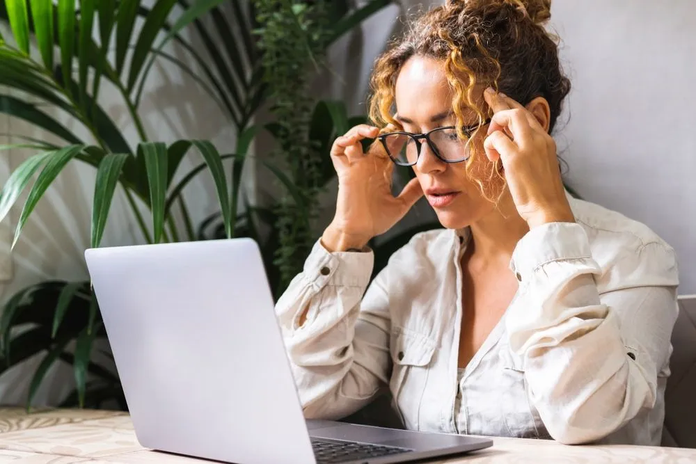 How Mobile IV Therapy Can Relieve Headaches and Migraines Fast